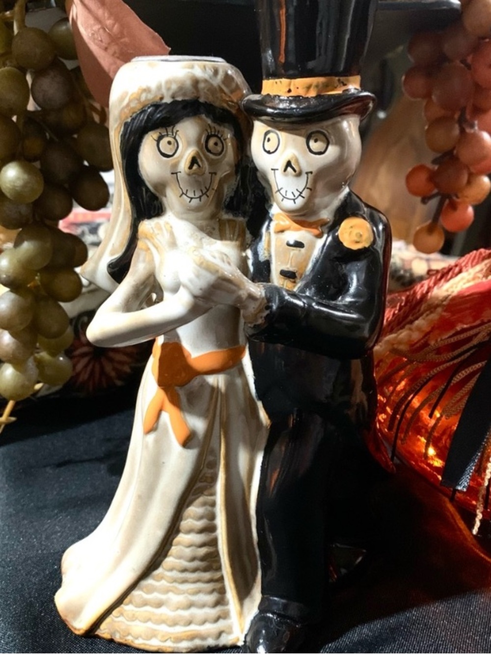 2016 Yankee Candle Boney Bunch "The Last Tango" tapered Candle Holder